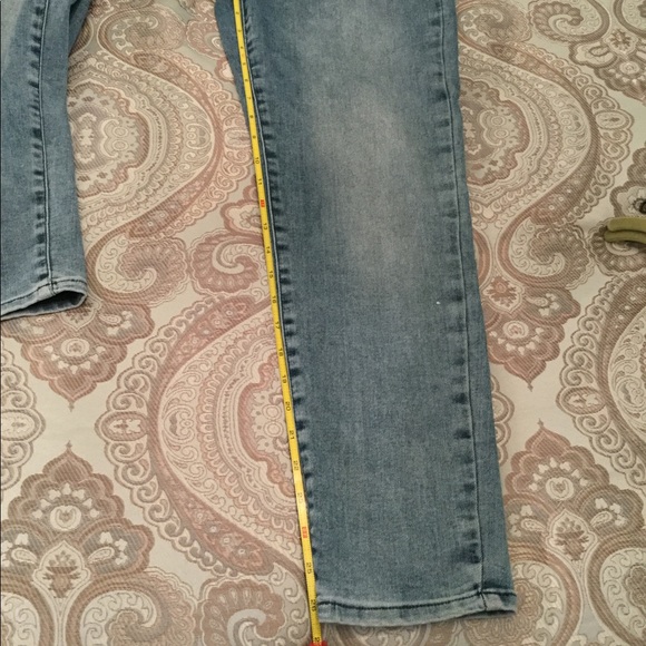 CK Ankle Skinny Jeans - Picture 4 of 7